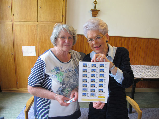 v.l.n.r. Frau Marliese Meiers und Frau Doris Diederich vom Pfarrgemeinderat Fritzlar